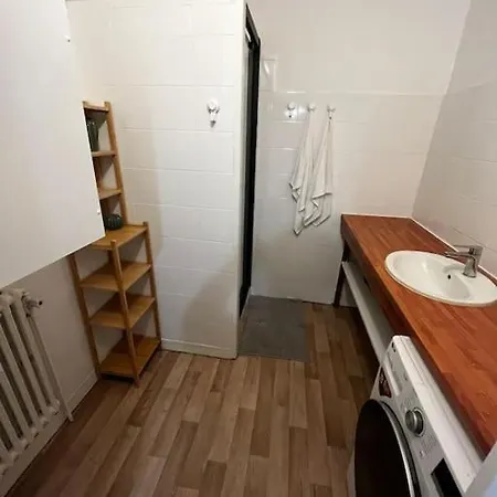 4 Personnes - Ambiance Cosy - Proche Universites 아파트